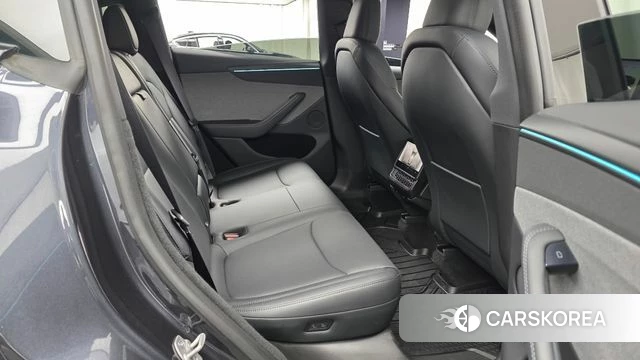 Tesla Model Y 2026 Серый из Кореи, фото 2
