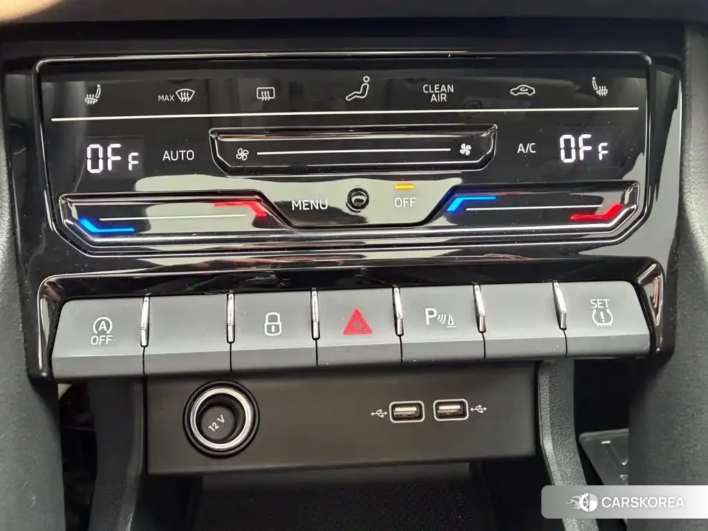 Skoda Karoq 2023 Белый из Китая, фото 2