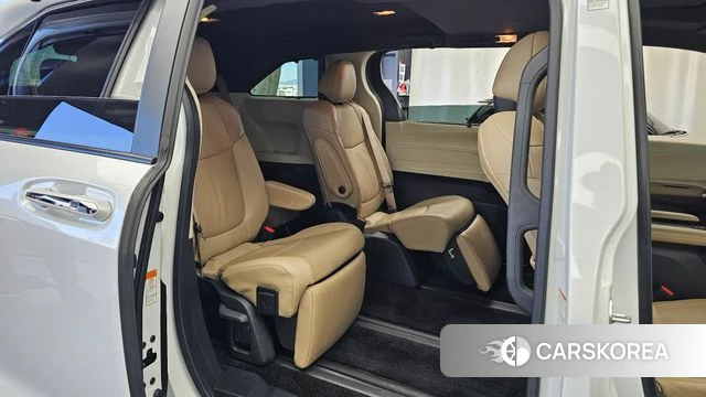 Toyota Sienna 4th Generation 2023 Белый из Кореи, фото 2