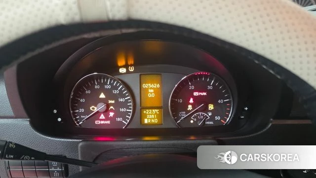 Mercedes-Benz Sprinter 2018 Белый из Кореи, фото 2