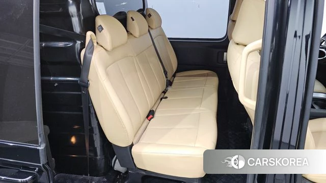 Hyundai Staria 2024 Черный из Кореи, фото 2