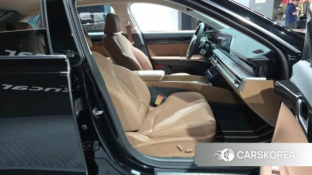 Hyundai Grandeur (GN7) 2026 Черный из Кореи, фото 2