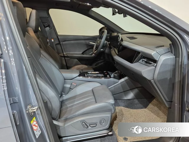 Audi Q6 e-Tron (GF) 2025 Серый из Кореи, фото 2