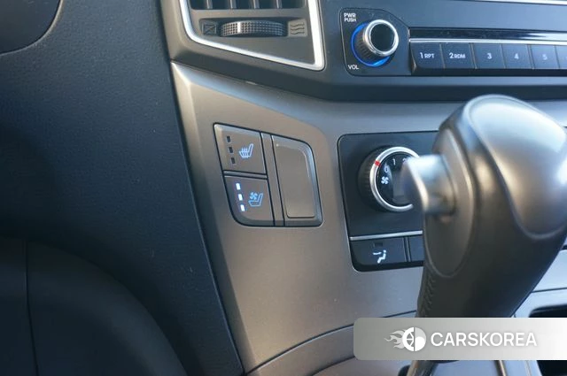 Hyundai The New Grand Starex 2020 Серебристо-серый из Кореи, фото 2
