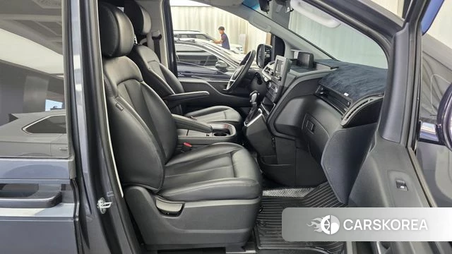 Hyundai Staria 2021 Серый из Кореи, фото 2