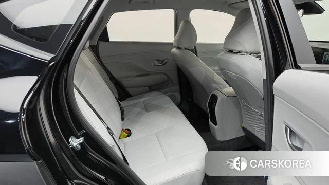 Hyundai Kona (SX2) 2025 Черный из Кореи, фото 2