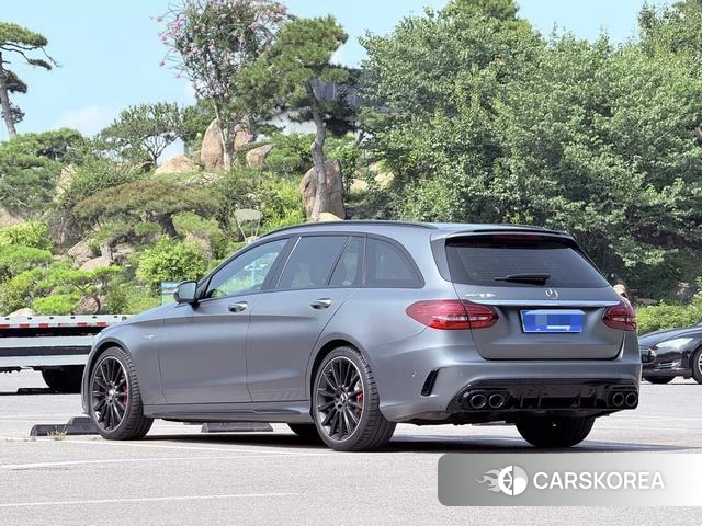 Mercedes-Benz AMG C-Class 2022 Темно-серый из Китая, фото 2
