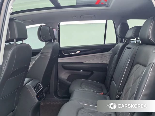 Volkswagen Teramont 2024 Черный из Китая, фото 2