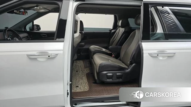 Kia The New Carnival 4th Generation 2024 Белый из Кореи, фото 2