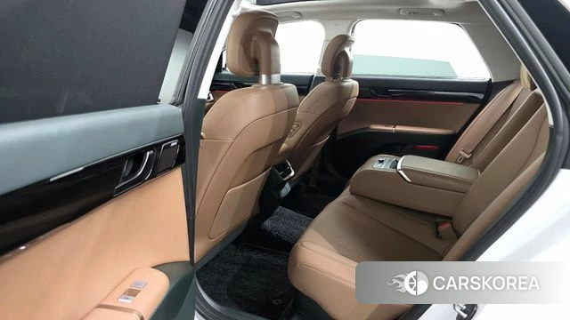 Hyundai Grandeur Hybrid (GN7) 2024 Белый из Кореи, фото 2