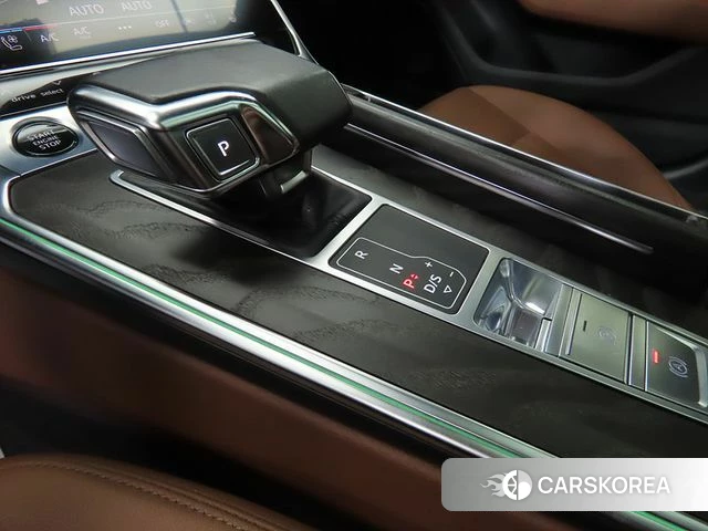 Audi A6 (C8) 2022 Белый из Кореи, фото 2