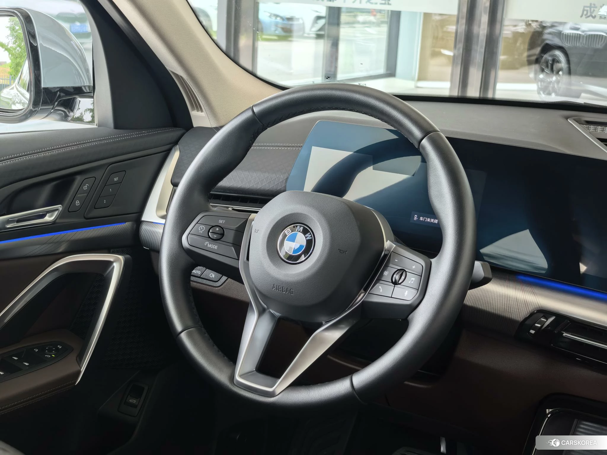 BMW X2 2024 Темно-серый из Китая, фото 2