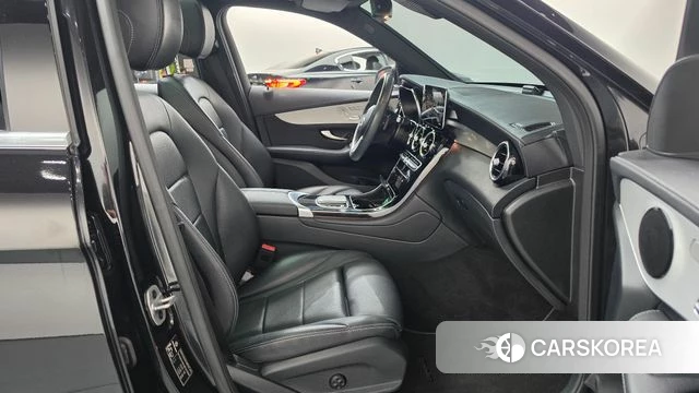 Mercedes-Benz GLC-Class X253 2021 Черный из Кореи, фото 2