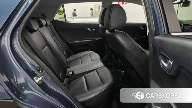 Kia Stonic 2020 Синий из Кореи, фото 2
