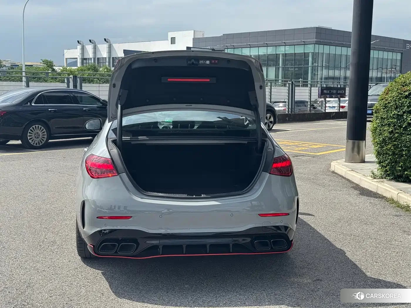 Mercedes-Benz C-class AMG New Energy 2025 Silver/gray из Китая, фото 2