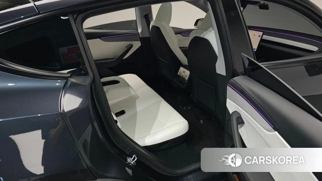Tesla Model Y 2025 Серый из Кореи, фото 2