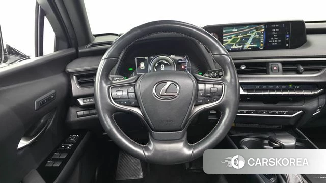 Lexus UX250h 2019 Белый из Кореи, фото 2