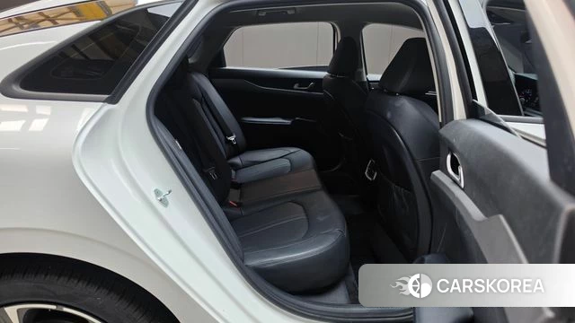 Kia K5 3rd generation 2022 Белый из Кореи, фото 2