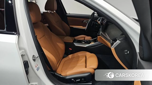 BMW 3 Series (G20) 2024 Белый из Кореи, фото 3
