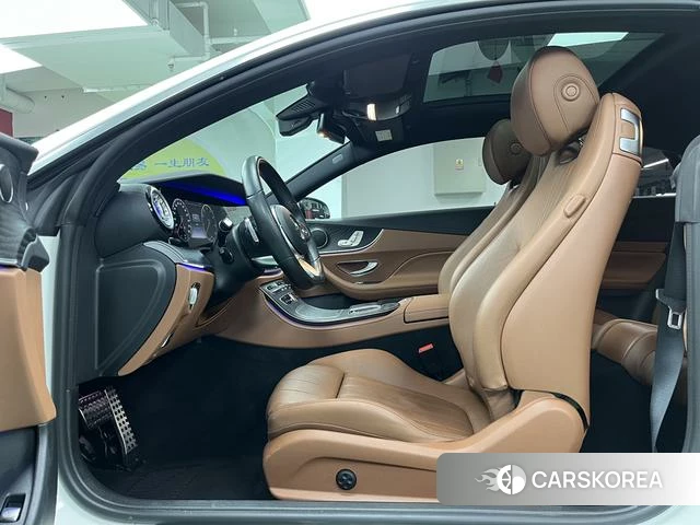 Mercedes-Benz E-Class 2020 Белый из Китая, фото 2