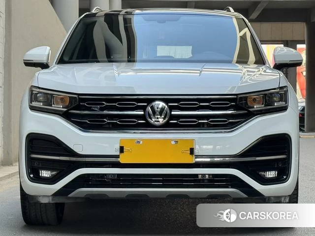 Volkswagen Tayron 2021 Белый из Китая, фото 2