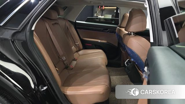 Hyundai Grandeur Hybrid (GN7) 2024 Черный из Кореи, фото 2