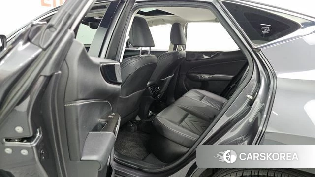 Lexus NX450h + 2nd generation 2022 Серый из Кореи, фото 2