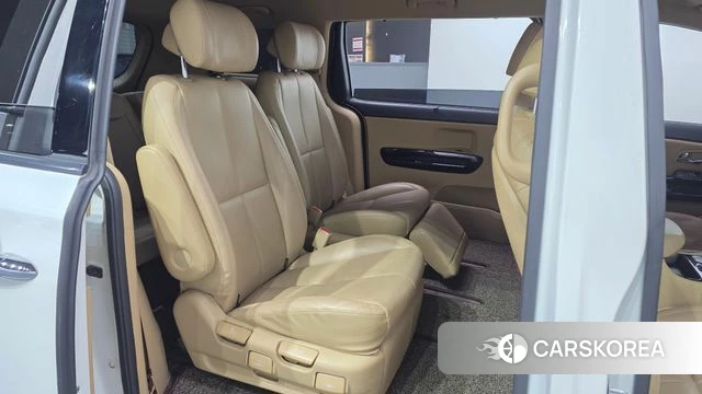 Kia The New Carnival 2018 Белый из Кореи, фото 2