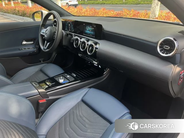 Mercedes-Benz A-Class 2020 Белый из Китая, фото 2