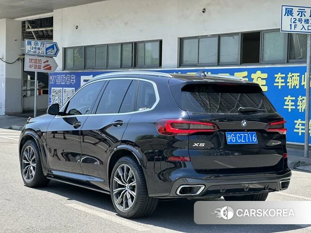 BMW X5 2021 Черный из Китая, фото 2