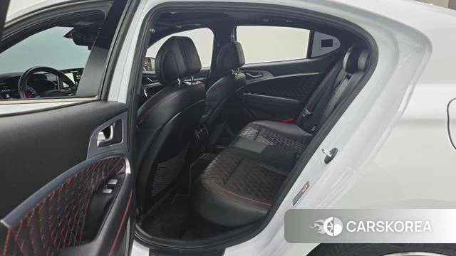 Genesis G70 2018 Белый из Кореи, фото 2