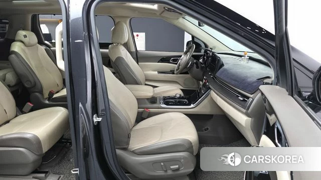 Kia Carnival 4th generation 2020 Серый из Кореи, фото 2