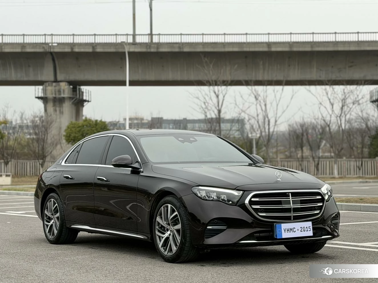 Mercedes-Benz E-Class 2023 Черный из Китая, фото 2