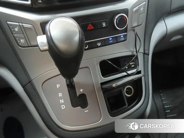 Hyundai The New Grand Starex 2020 Черный из Кореи, фото 2