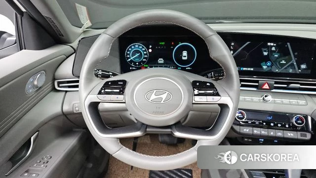 Hyundai The New Avante Hybrid (CN7) 2025 Белый из Кореи, фото 2