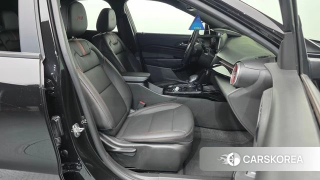 Chevrolet (GM Daewoo) Trax Crossover 2025 Черный из Кореи, фото 2
