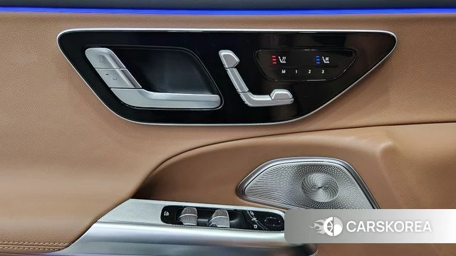 Mercedes-Benz E-Class W214 2026 Черный из Кореи, фото 2