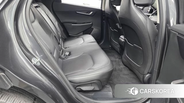 Kia EV6 2023 Серый из Кореи, фото 2