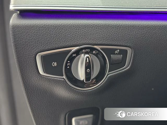 Mercedes-Benz E-Class 2022 Белый из Китая, фото 2