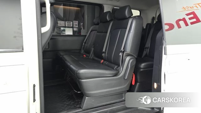 Hyundai Staria 2022 Белый из Кореи, фото 2