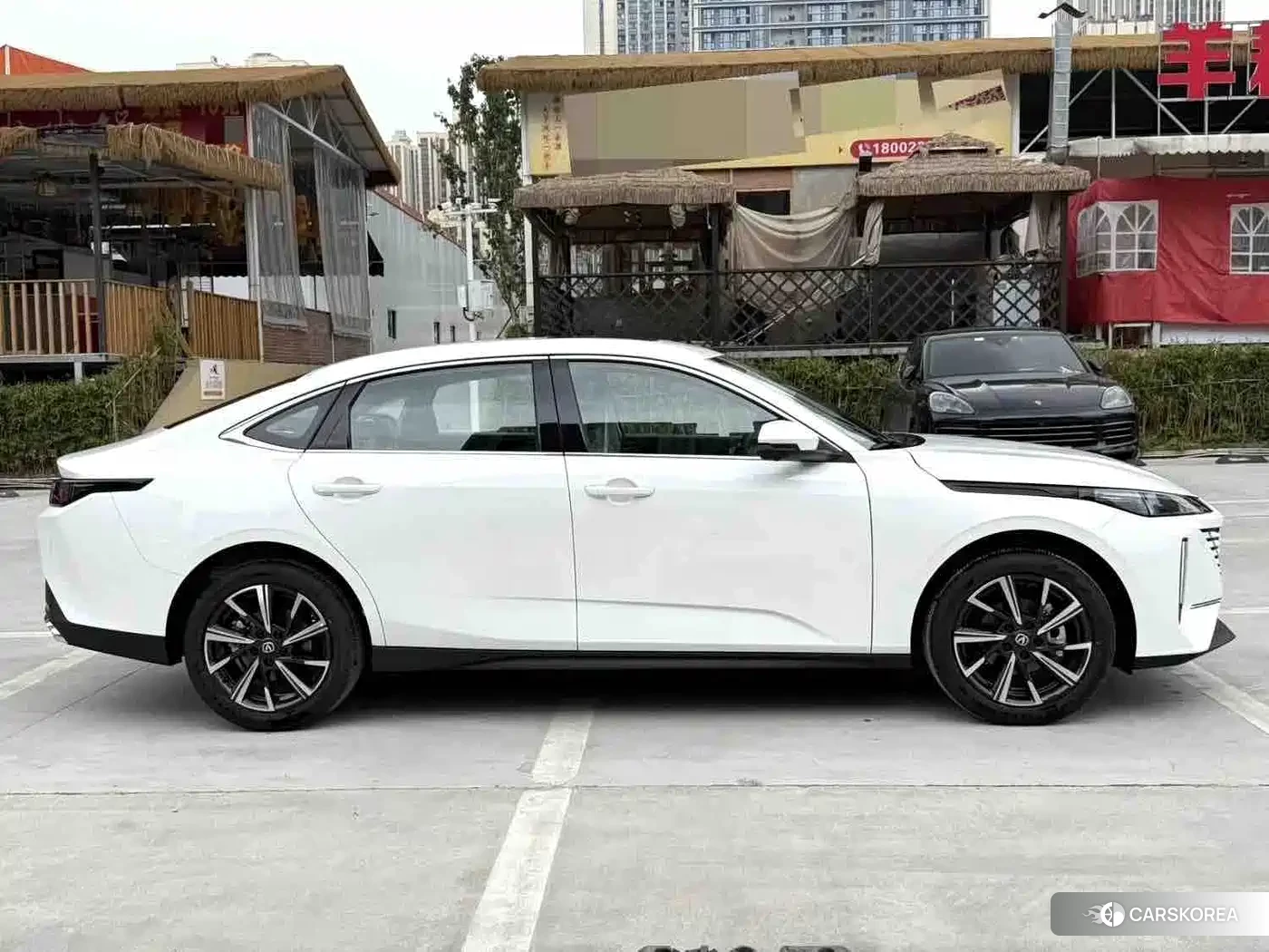 Chang'an Yidong 2025 Белый из Китая, фото 2