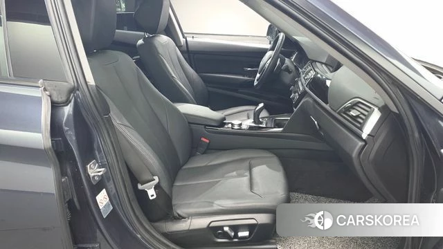BMW 3 Series GT (F34) 2018 Синий из Кореи, фото 2