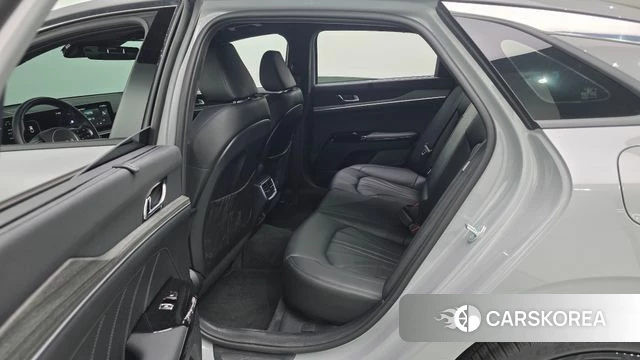 Kia The New K5 3rd generation 2024 Серый из Кореи, фото 2