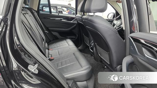BMW X3 (G01) 2021 Черный из Кореи, фото 2