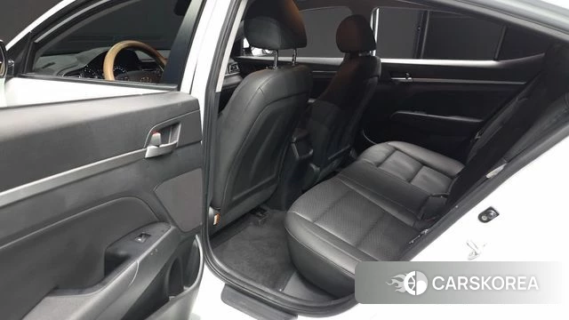 Hyundai The New Avante AD 2019 Белый из Кореи, фото 2