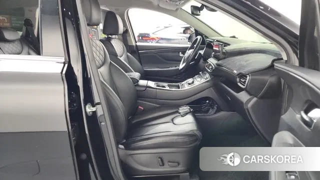 Hyundai The New Santa Fe 2021 Черный из Кореи, фото 2