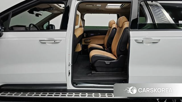 Kia Carnival 4th generation 2023 Белый из Кореи, фото 2