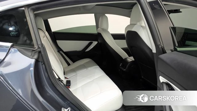 Tesla Model 3 2020 Серый из Кореи, фото 2