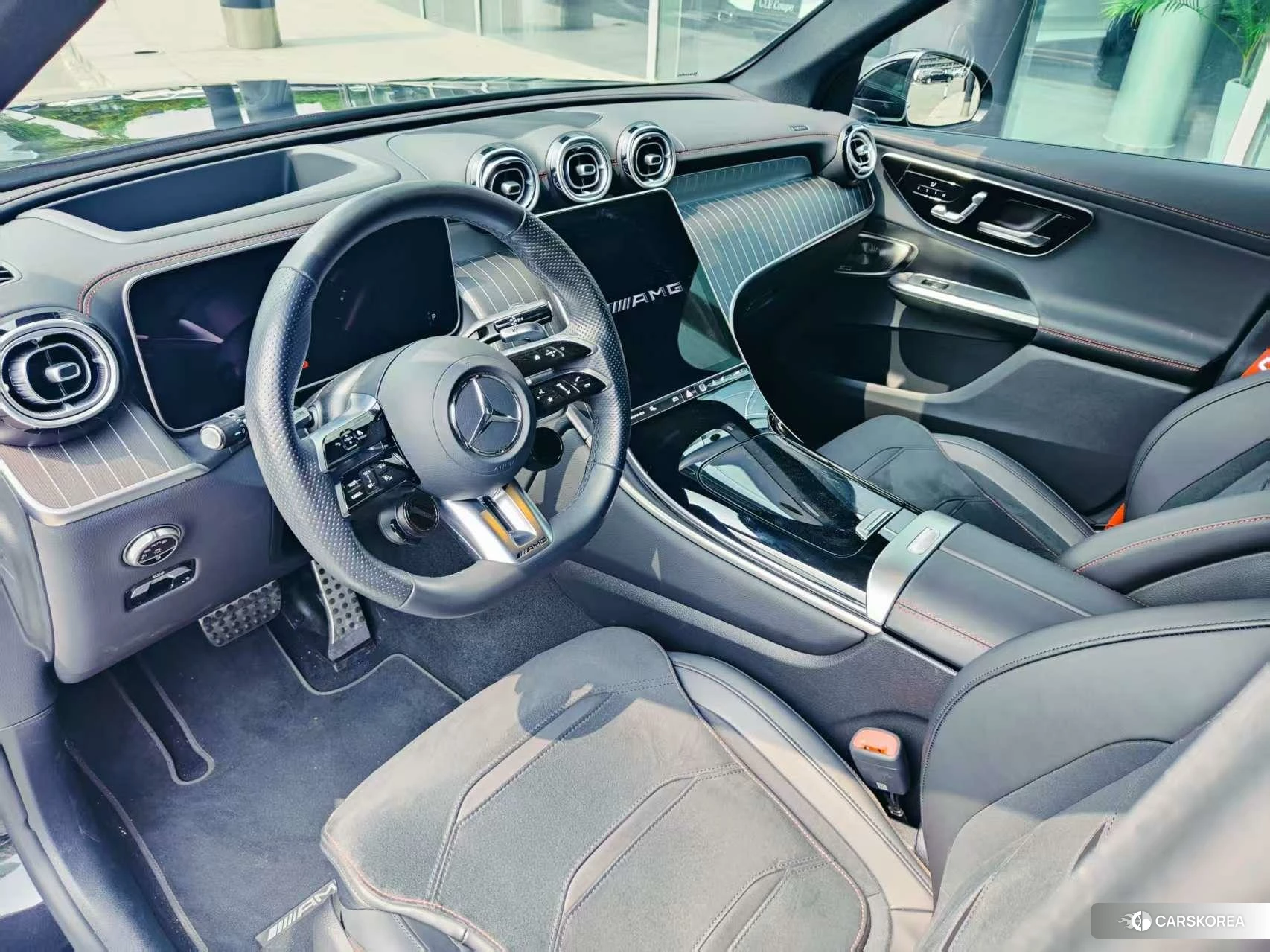 Mercedes-Benz AMG GLC 2024 Черный из Китая, фото 2