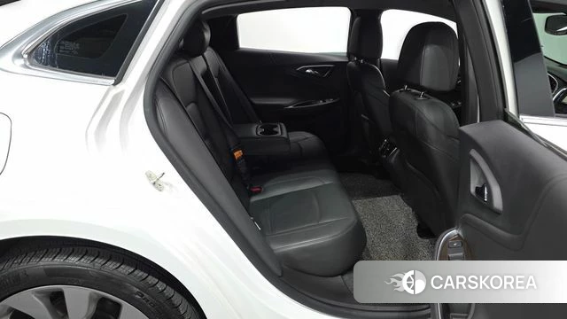 Chevrolet (GM Daewoo) All New Malibu 2018 Белый из Кореи, фото 2